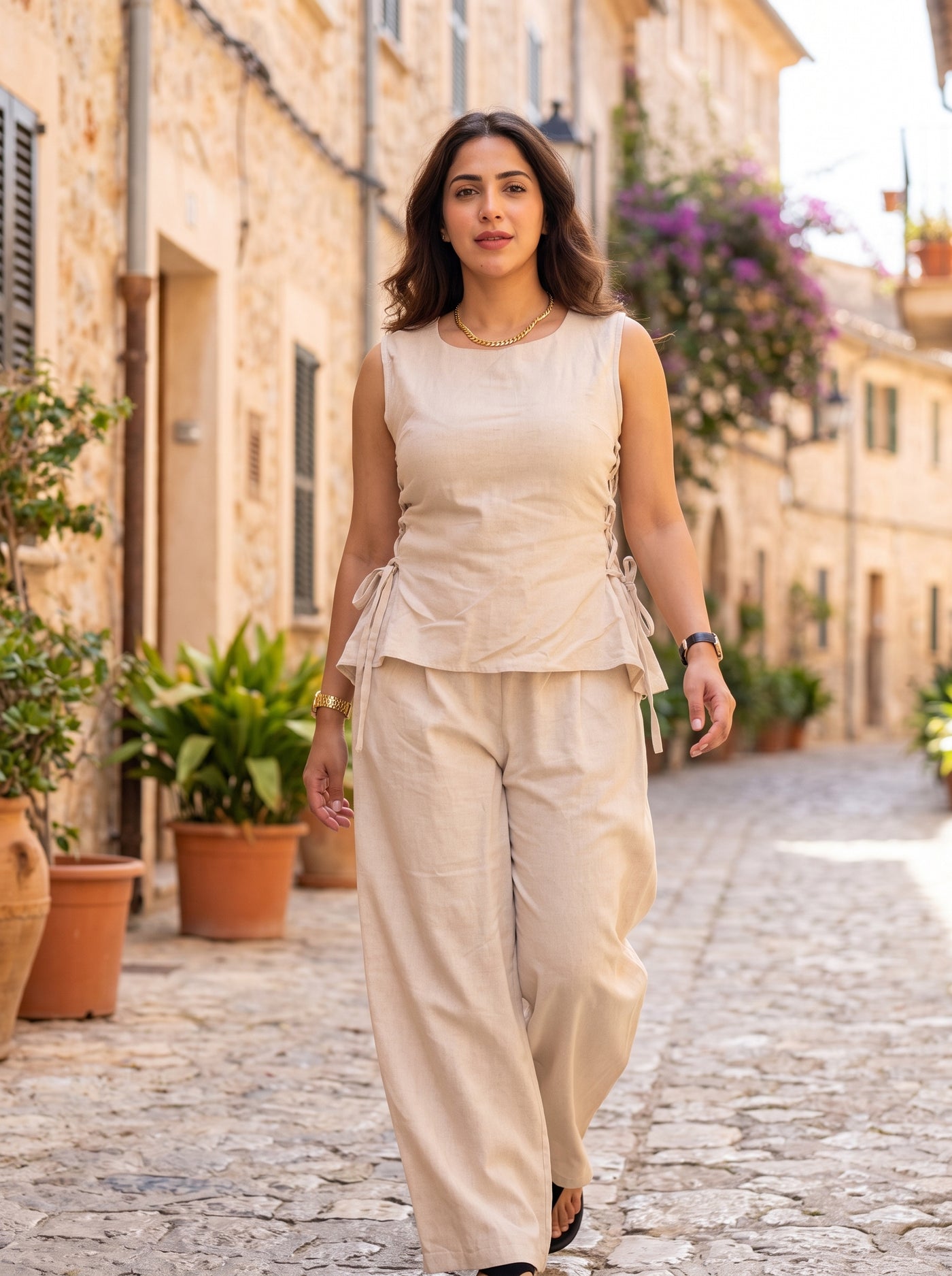 Ensemble Femme Chic en Lin – Top à Lacets & Pantalon Large